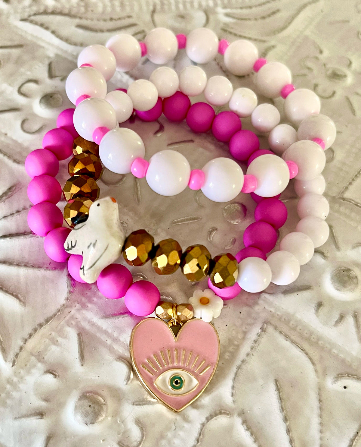 ZIGGY Blanc Rose – Bracelet perle blanche & rocaille rose bonbon Arastuce