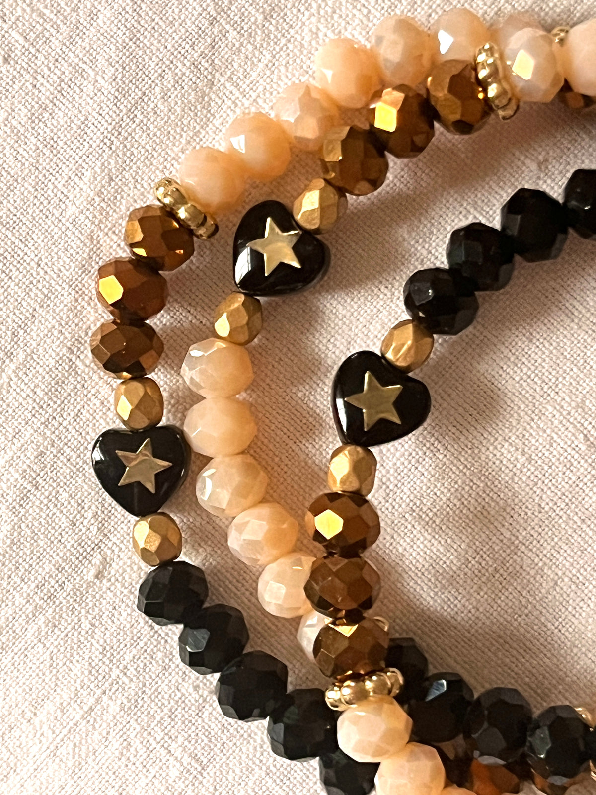 Andy – Bracelet perles facettes & coeur étoilé Arastuce