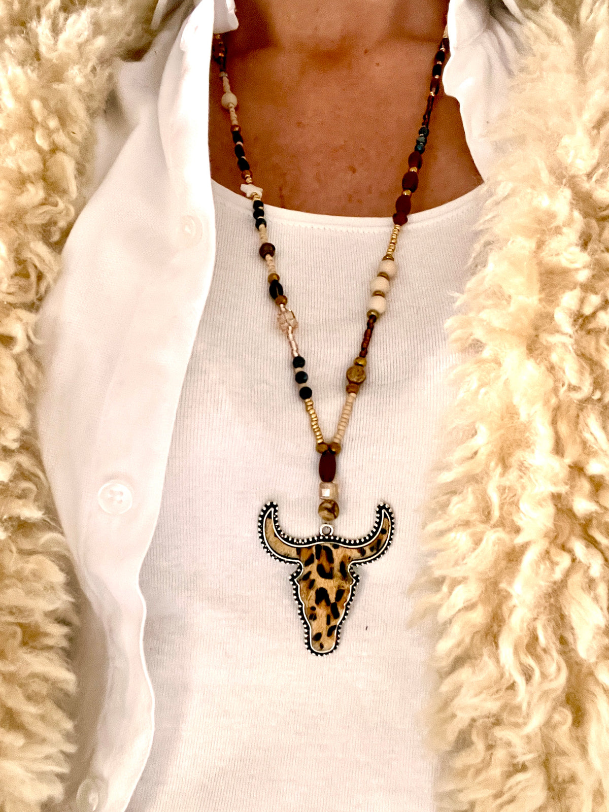 Buffalo Country – Collier mi long Arastuce