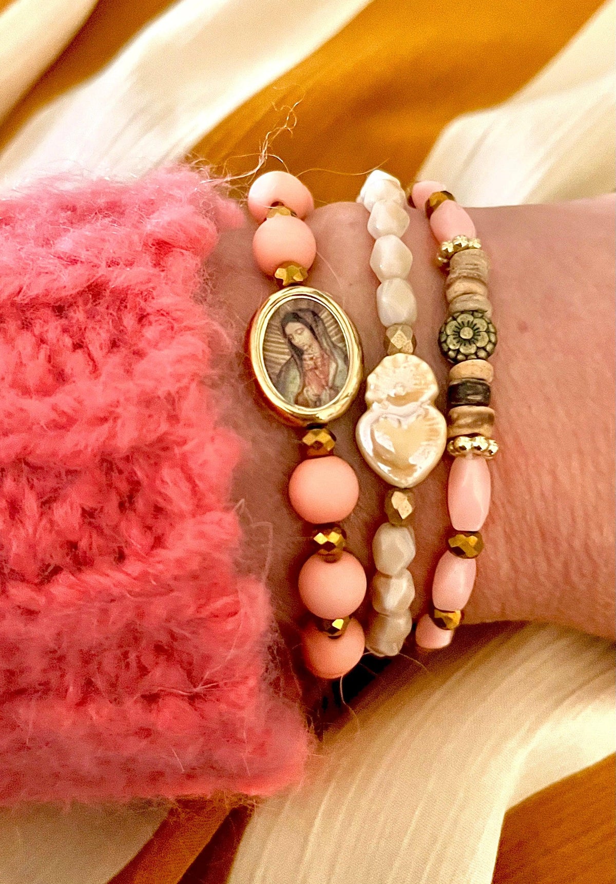 Florine – Bracelet fleur bronze & perles anciennes Arastuce