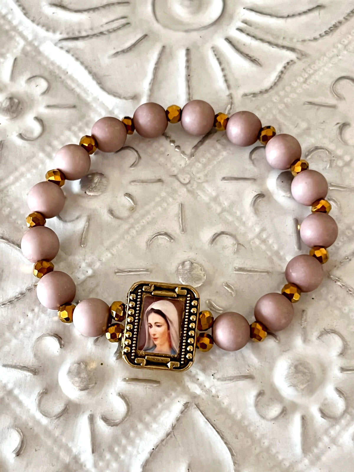 Romy – Bracelet grisé & perle Marie Arastuce
