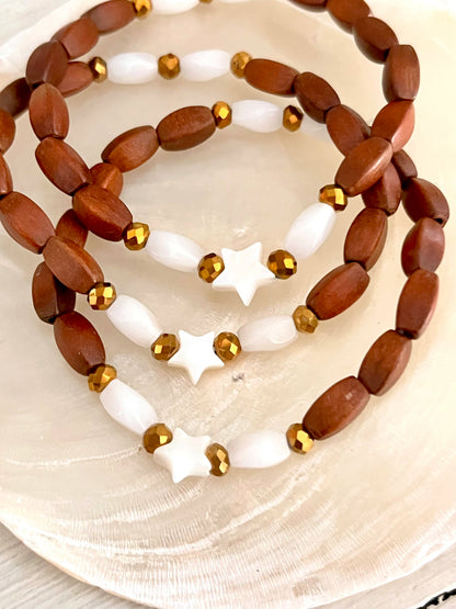 Stella – Bracelet étoile nacrée Arastuce